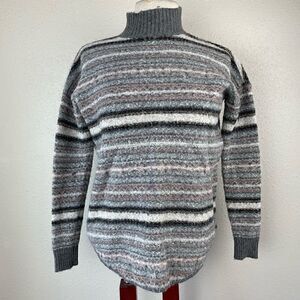 American Eagle Outfitters Mock Neck Sweater Size S EUC